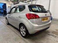 KIA VENGA